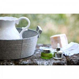 Ada Kosmetik Muenchen_aroma garden_divine-repair_3
